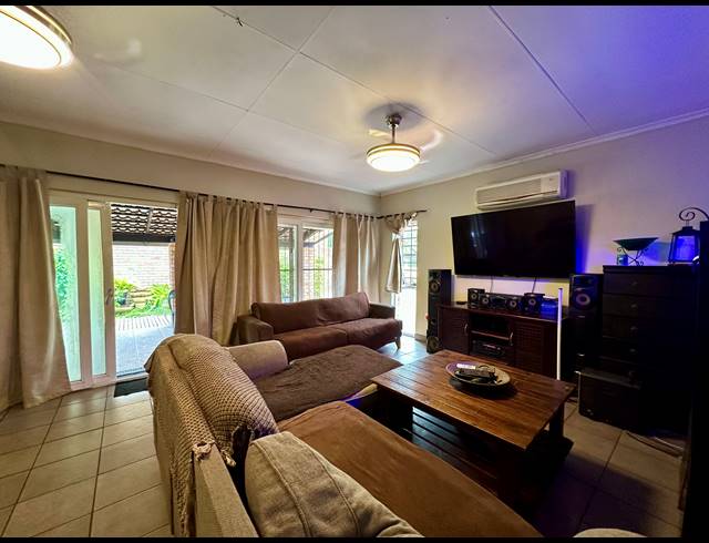 3 BEDROOM HOUSE FOR SALE IN BIRDSWOOD
